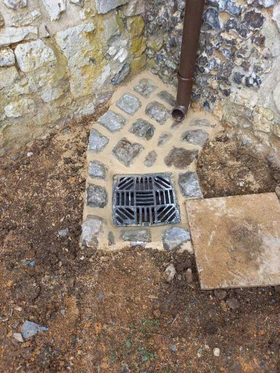 Fil d'eau pavé Bezu la Forêt