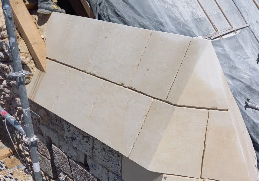 Tête de tourelle en place Vitot (27)